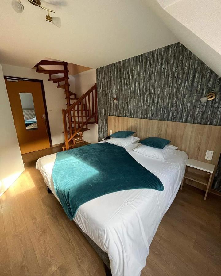 Logis Hotel Restaurant De La Poste Et Spa De Montagne เลอบอนน็อม ห้อง รูปภาพ